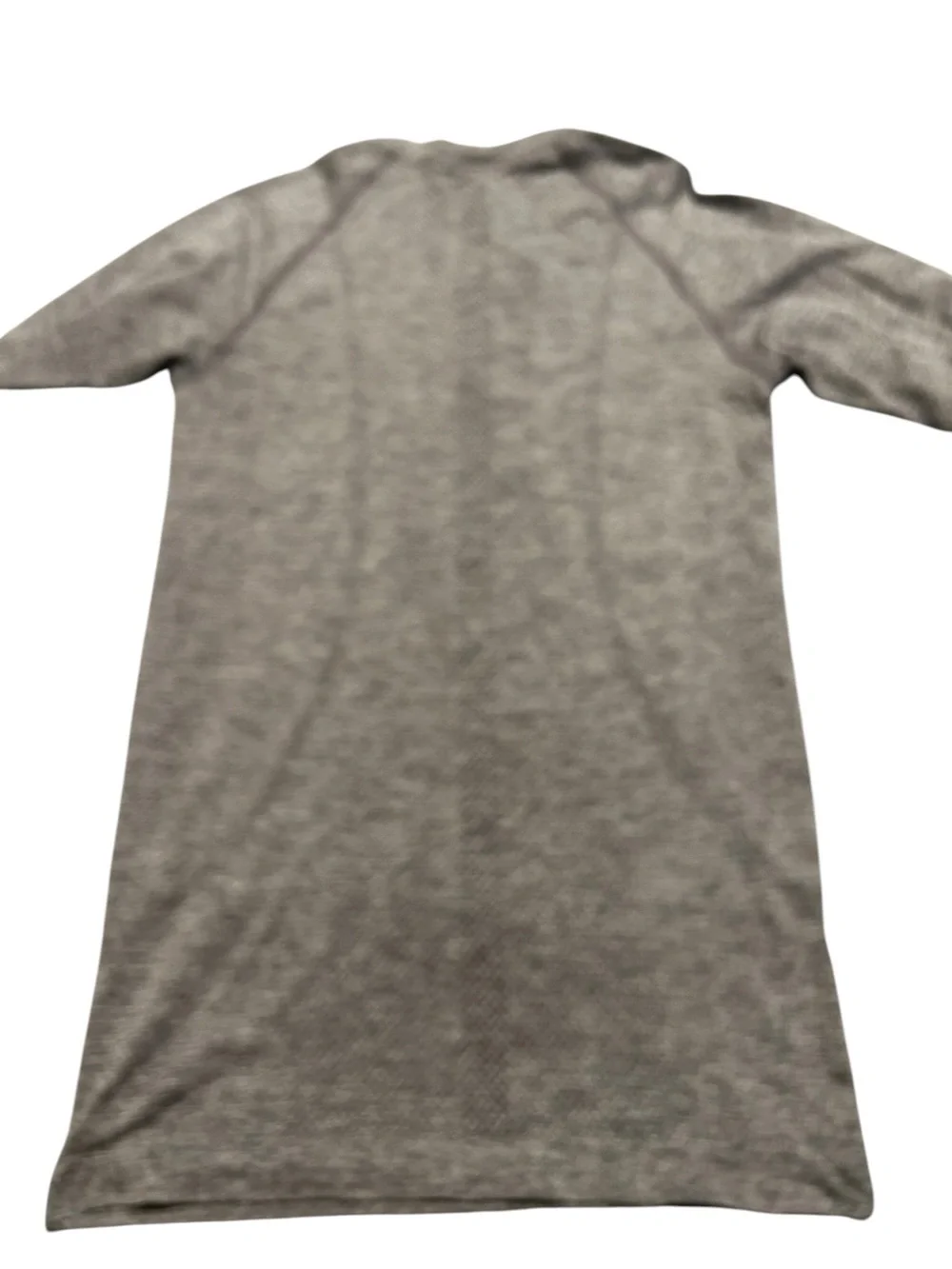 Lululemon swiftly tech long sleeve size 6